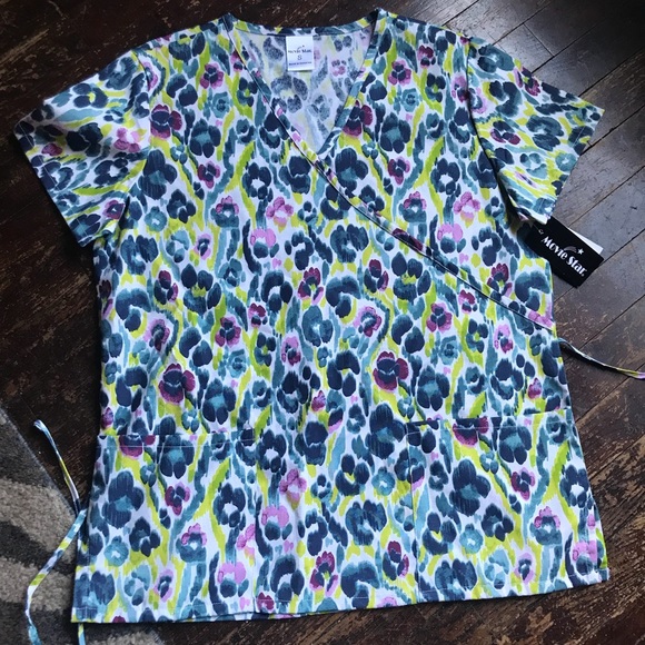 Sm scrub top - Picture 1 of 1